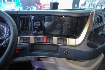 �������� ����H7 6X4 ��ȼ��ǣ����ͼƬ