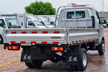 ����;�� T3 1.6L 123���� ���� 3.7�׵�������С��(EQ1030S60Q1E)ͼƬ