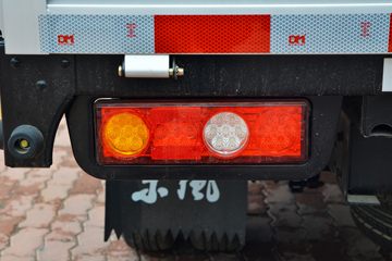 ����;�� T3 1.6L 123���� ���� 3.7�׵�������С��(EQ1030S60Q1E)ͼƬ