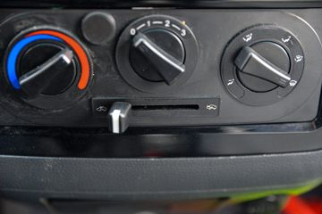 ����;�� T3 1.3L 91���� 3.05�׵�����ʽС��(��̥)(���յ�)(EQ5026XXY60Q4AAC)ͼƬ