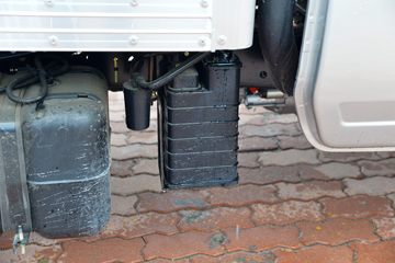 ����;�� T3 1.3L 91���� 3.05�׵�����ʽС��(��̥)(���յ�)(EQ5026XXY60Q4AAC)ͼƬ