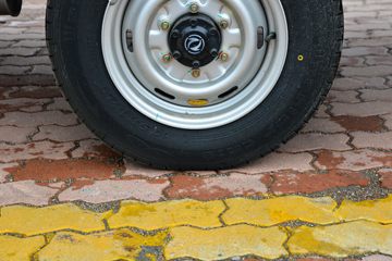 ����;�� T3 1.3L 91���� 3.05�׵�����ʽС��(��̥)(���յ�)(EQ5026XXY60Q4AAC)ͼƬ