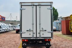 东风途逸 T3 1.3L 91马力 3.05米单排厢式小卡(后单胎)(带空调)(EQ5026XXY60Q4AAC)