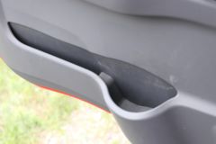 南骏汽车 瑞宇K68G 230马力 6X2 7.8米仓栅式运输车(NJA5240CCYDPF63A) 南骏汽车 瑞宇K68G 230马力 6X2 7.8米仓栅式运输车(NJA5240CCYDPF63A)