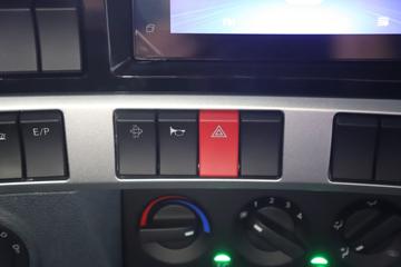 �������� ����H5 260���� 4X2 9.7����ʽ�ػ���ͼƬ