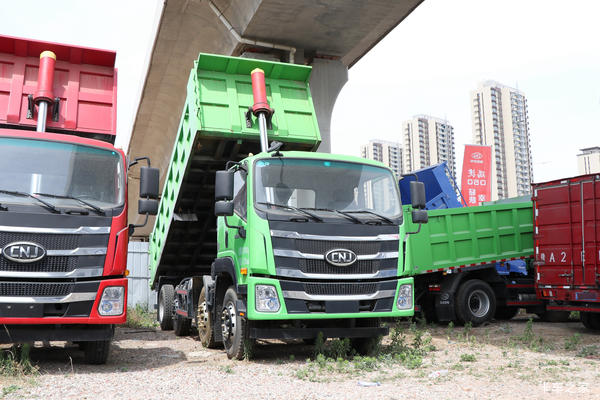 南骏汽车 瑞宇K68D 270马力 8X2 6米自卸车(NJA3312DPF56A)