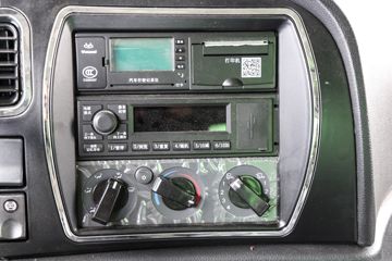 �Ͽ����� ����R60D 270���� 8X4 6����ж��(NJA3310DPF56A)ͼƬ