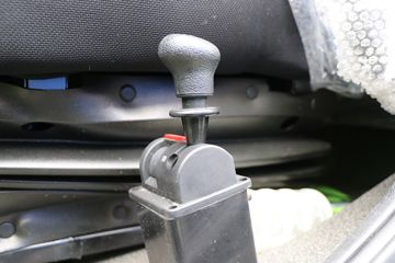 �Ͽ����� ����R60D 270���� 8X4 6����ж��(NJA3310DPF56A)ͼƬ