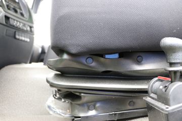 �Ͽ����� ����R60D 270���� 8X4 6����ж��(NJA3310DPF56A)ͼƬ