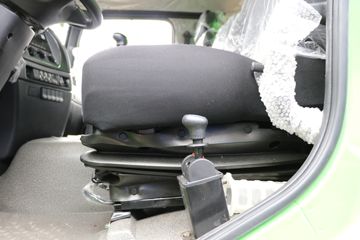 �Ͽ����� ����R60D 270���� 8X4 6����ж��(NJA3310DPF56A)ͼƬ