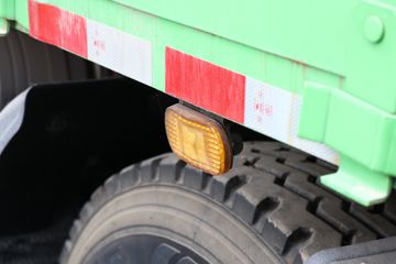 �Ͽ����� ����R60D 270���� 8X4 6����ж��(NJA3310DPF56A)ͼƬ