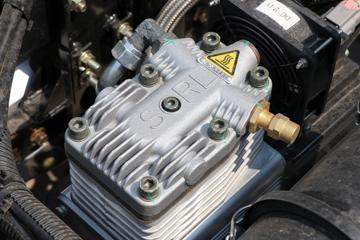 �����Ῠ EHϵ 4.18�׵��Ŵ��綯��ʽ�Ῠ100kWhͼƬ