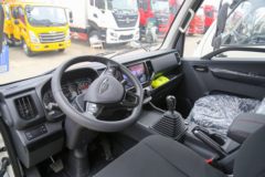 福田 时代领航S1 2.0L 127马力 CNG 4.22米单排栏板小卡