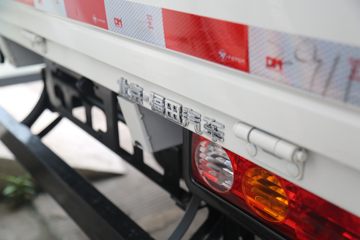 ���� ʱ���캽S1 2.0L 127���� CNG 4.22�׵�������С��ͼƬ