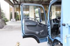 宇通 T5 C系 液刹 4.2米单排纯电动仓栅式轻卡 深澜88.87kWh 宇通 T5 C系 液刹 4.2米单排纯电动仓栅式轻卡 深澜88.87kWh