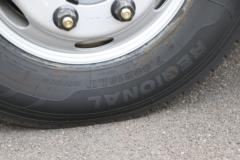 宇通 T5 C系 液刹 4.2米单排纯电动仓栅式轻卡 深澜88.87kWh 宇通 T5 C系 液刹 4.2米单排纯电动仓栅式轻卡 深澜88.87kWh