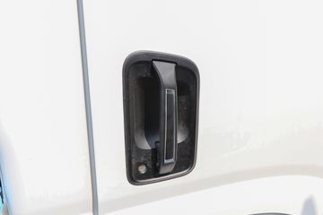 �������ó� ����S300 4.5T 4.2�׵��Ŵ��綯��դʽ�Ῠ(��ɲ)100.46kWhͼƬ