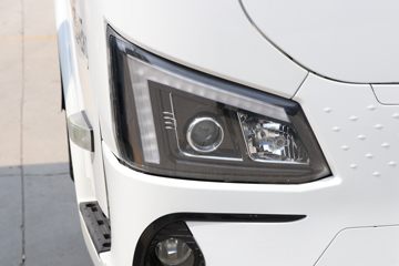 �������ó� ����S300 4.5T 4.2�׵��Ŵ��綯��դʽ�Ῠ(��ɲ)100.46kWhͼƬ