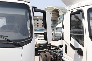 �������ó� ����S300 4.5T 4.2�׵��Ŵ��綯��դʽ�Ῠ(��ɲ)100.46kWhͼƬ