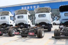 陕汽商用车 智云S300 4.5T 4.2米单排纯电动仓栅式轻卡(气刹)(SX5045CCYBEV341N)100.46kWh