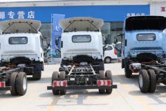 陕汽商用车 智云S300 4.5T 4.2米单排纯电动仓栅式轻卡(气刹)(SX5045CCYBEV341N)100.46kWh