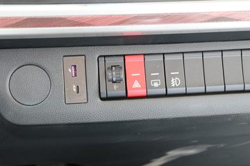 �������ó� ����S300 4.5T 4.2�׵��Ŵ��綯��դʽ�Ῠ(��ɲ)100.46kWhͼƬ