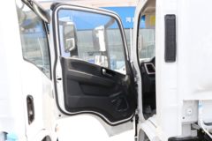 陕汽商用车 智云S300 4.5T 4.2米单排纯电动仓栅式轻卡(气刹)(SX5045CCYBEV341N)100.46kWh
