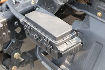 �������ó� ����S300 4.5T 4.2�׵��Ŵ��綯��դʽ�Ῠ(��ɲ)100.46kWhͼƬ