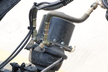 �������ó� ����S300 4.5T 4.2�׵��Ŵ��綯��դʽ�Ῠ(��ɲ)100.46kWhͼƬ