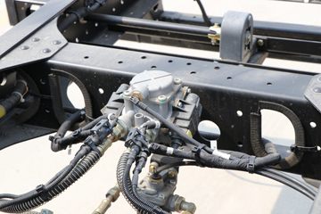 �������ó� ����S300 4.5T 4.2�׵��Ŵ��綯��դʽ�Ῠ(��ɲ)100.46kWhͼƬ