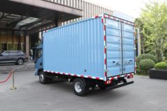 宇通 T5 C系 气刹 4.2米单排纯电动厢式轻卡 深澜88.87kWh