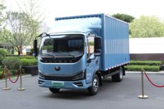 宇通 T5 C系 气刹 4.2米单排纯电动厢式轻卡 深澜88.87kWh