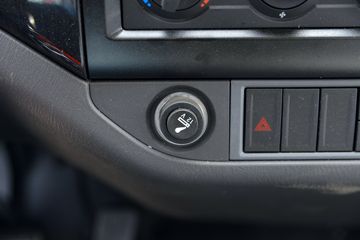 ���� ������� �ഺ�޵а� 146���� 4X2 4.085����س�(BJ5045XLC8JBA-AB8)ͼƬ