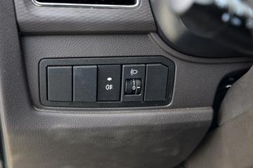 ���� ����M1 �ܶ��� 1.6L 122���� ���� 3.3�׵�����ʽ΢��(����)(BJ5031XXY5JV4-61)ͼƬ