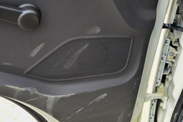 ���� ����M1 �ܶ��� 1.6L 122���� ���� 3.3�׵�����ʽ΢��(����)(BJ5031XXY5JV4-61)ͼƬ