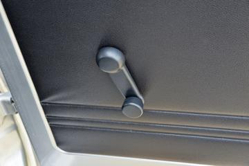 ���� ����V1 1.3L 91���� ���� 2.05��˫������΢��(BJ1030V4AV5-02)ͼƬ