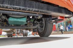 一汽解放 J6G 领航版 320马力 4X2 6.75米栏板载货车(国六)(CA1181P62K1L4E6)