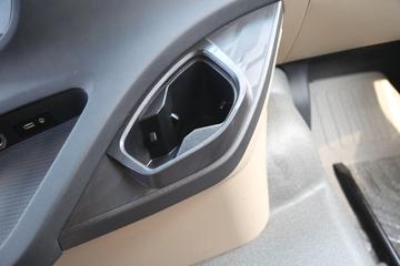 ���� ŷ��GTL ������ 530���� 4X2 LNG�Զ���ǣ����(Һ��)ͼƬ