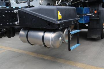 ���� ŷ��GTL ������ 530���� 4X2 LNG�Զ���ǣ����(Һ��)ͼƬ