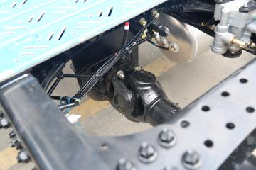 ���� ŷ��GTL ������ 530���� 4X2 LNG�Զ���ǣ����(Һ��)ͼƬ