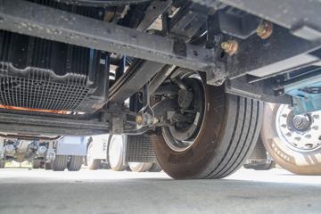 ���� ŷ��GTL ������ 530���� 4X2 LNG�Զ���ǣ����(Һ��)ͼƬ