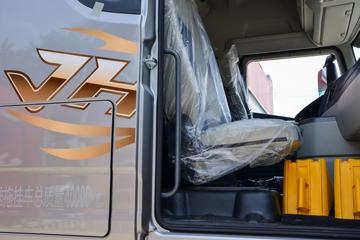 �ൺ��� JH6�ؿ� ������ 560���� 6X4 LNG�Զ���ǣ����(Һ��)ͼƬ