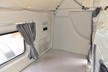 �ൺ��� JH6�ؿ� ������ 560���� 6X4 LNG�Զ���ǣ����(Һ��)ͼƬ