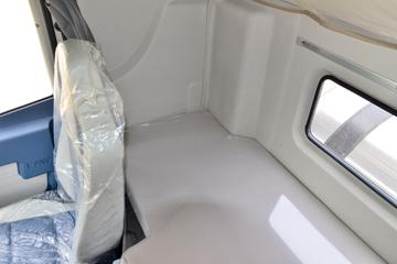 �ൺ��� JH6�ؿ� ������ 560���� 6X4 LNG�Զ���ǣ����(Һ��)ͼƬ