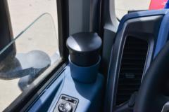 青岛解放 JH6重卡 智享版 560马力 6X4 LNG自动档牵引车(液缓)