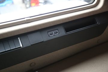 ���� ŷ��EST �ǻ԰� 580���� 6X4 LNG AMT�Զ���ǣ����(BJ4259L6DLL-05)ͼƬ