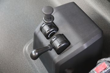 ���� ŷ��GTL ������ 580���� 6X4 LNG AMT�Զ���ǣ����ͼƬ