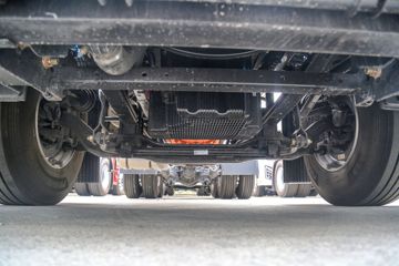 ���� ŷ��GTL ������ 580���� 6X4 LNG AMT�Զ���ǣ����ͼƬ