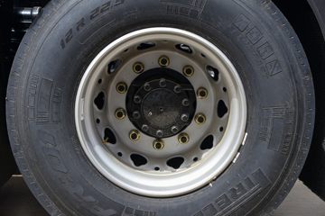 �ൺ��� JH6�ؿ� ����� 590���� 6X4 LNG�Զ���ǣ����ͼƬ