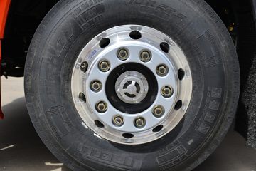 �ൺ��� JH6�ؿ� ����� 590���� 6X4 LNG�Զ���ǣ����ͼƬ